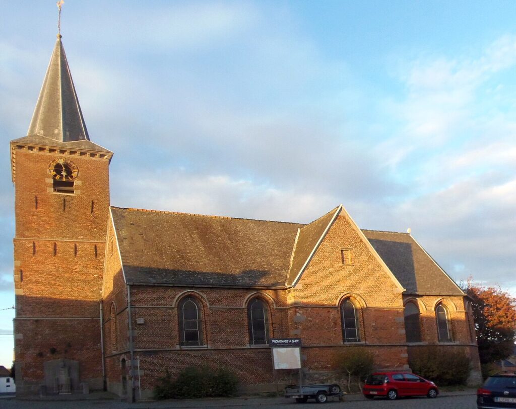 1280px-BelgiqueHainautGhoyEglise