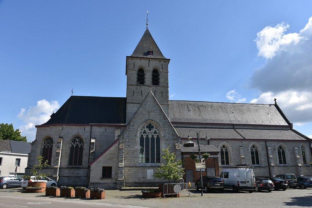 1280px-Sint-Salvatorkerk_Wieze_12-05-2019_16-32-59