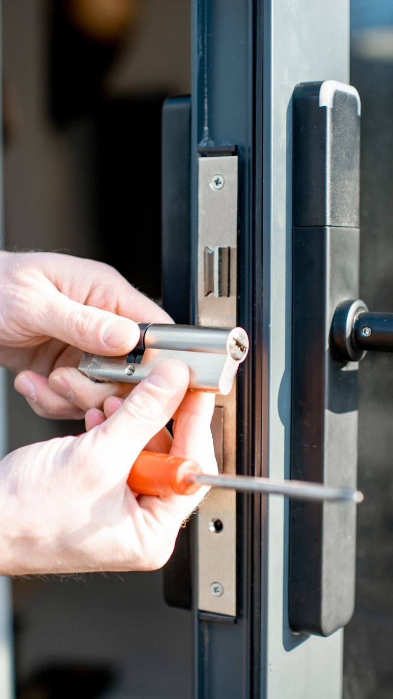 Sloten vervangen van Engels ramen en deuren